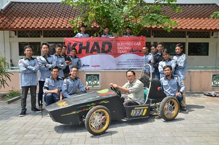 Relying On The Best Braking Khad Electric Car Of Umy Joined The Competition Of Kmli Iv Universitas Muhammadiyah Yogyakarta